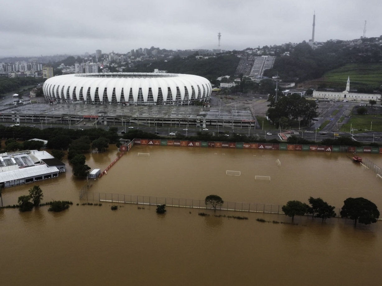 Enchente afeta Porto Alegre e outras cidades no Rio Grande do Sul