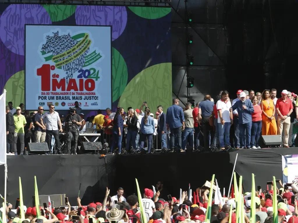 O presidente Lula em ato das centrais sindicais do Dia do Trabalhador, na Arena Neo Quimica do Corinthians, em São Paulo