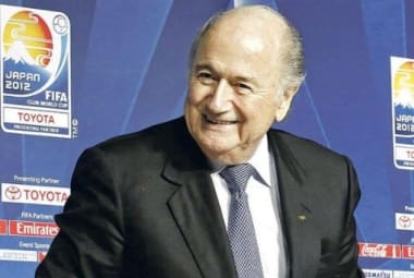 O atual mandato de Blatter termina em 2015