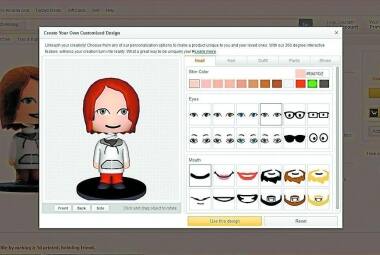 Sob medida. Usuário pode escolher cor da pele, dos olhos e do cabelo do boneco, ou customizar brinco, por exemplo