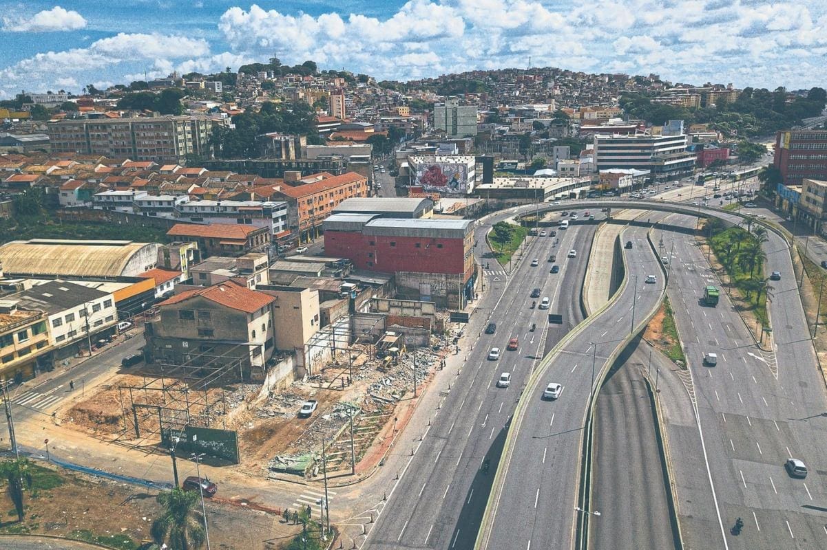 Terreno desapropriado no bairro Lagoinha vai ser destinado para a construção de moradias populares