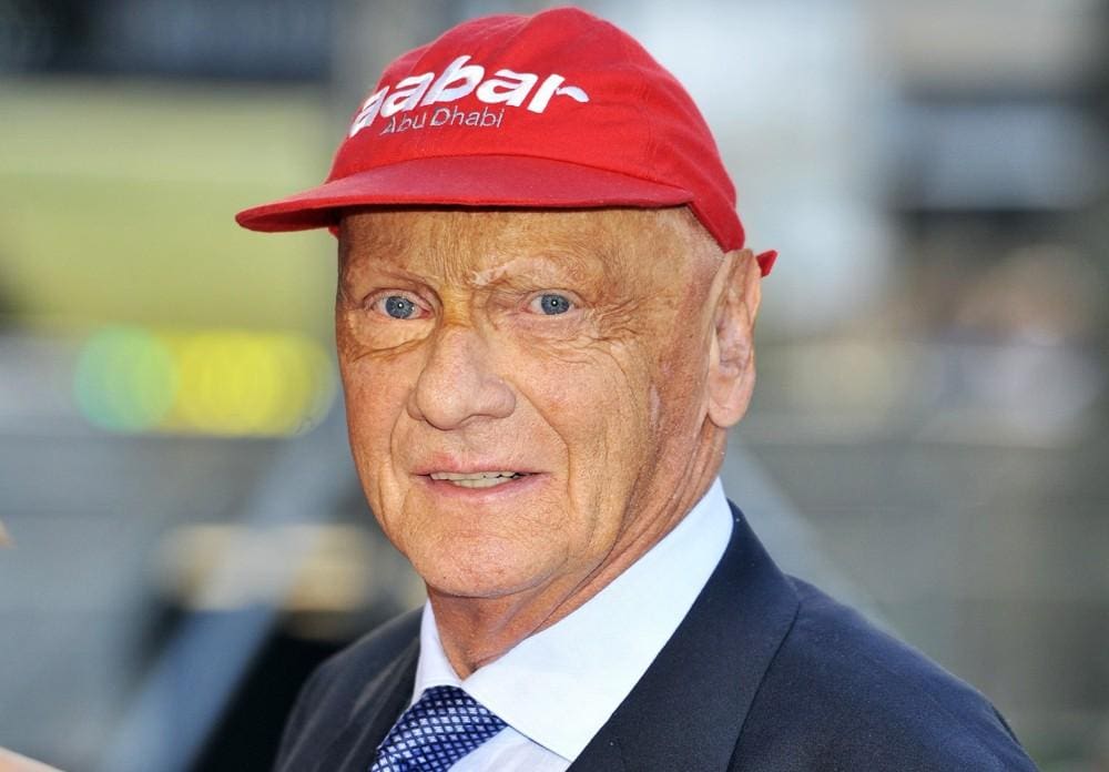 Em 1976, Niki Lauda sofreu gravíssimo acidente em Nurbugring; 46 dias depois ele já estava de volta às pistas 
