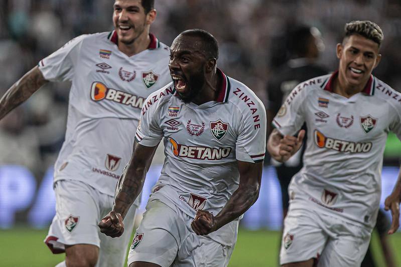 Fluminense x Corinthians é neste sábado (2), às 16h30