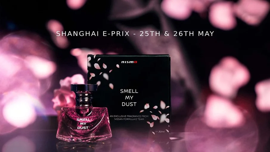 Perfume da Nissan com cheiro de pneu queimado foi lançado especialmente para etapa da Formula E, em Xangai, na China
