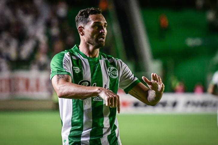 Gilberto veste a camisa do Juventude, onde tem fase melhor do que a vivenciada no Cruzeiro