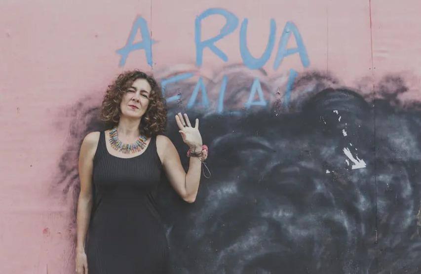 Patrícia Ahmaral vai lançar dois discos em 2002 - um autoral e outro dedicado à obra do poeta Torquato Neto
