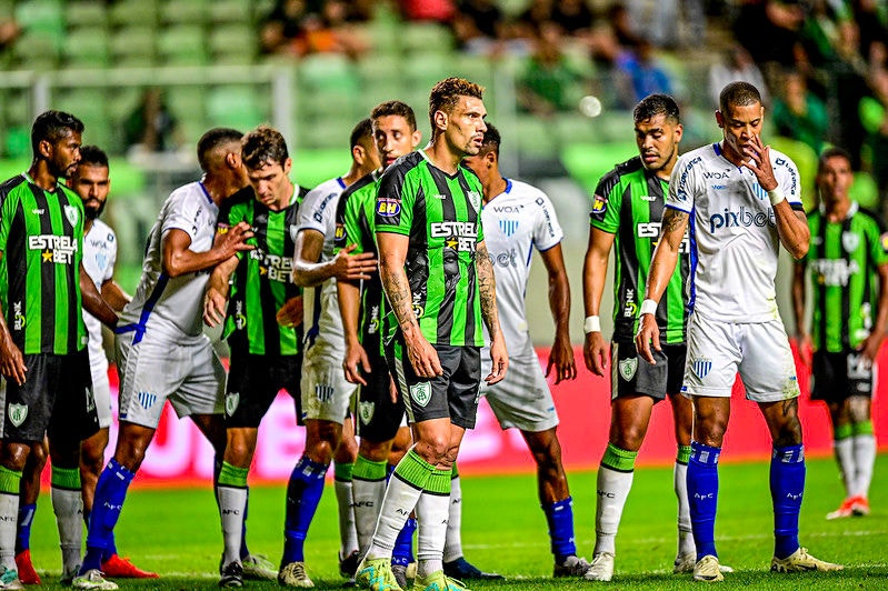 América e Avaí se enfrentaram pela Série B do Brasileirão