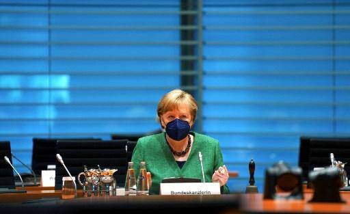 O decreto adotado pelo governo de Angela Merkel  flexibiliza viagens