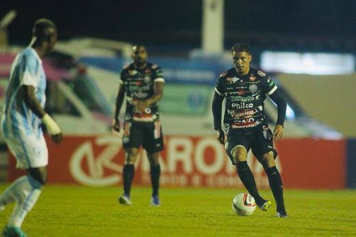 Londrina vence e respira na Série B