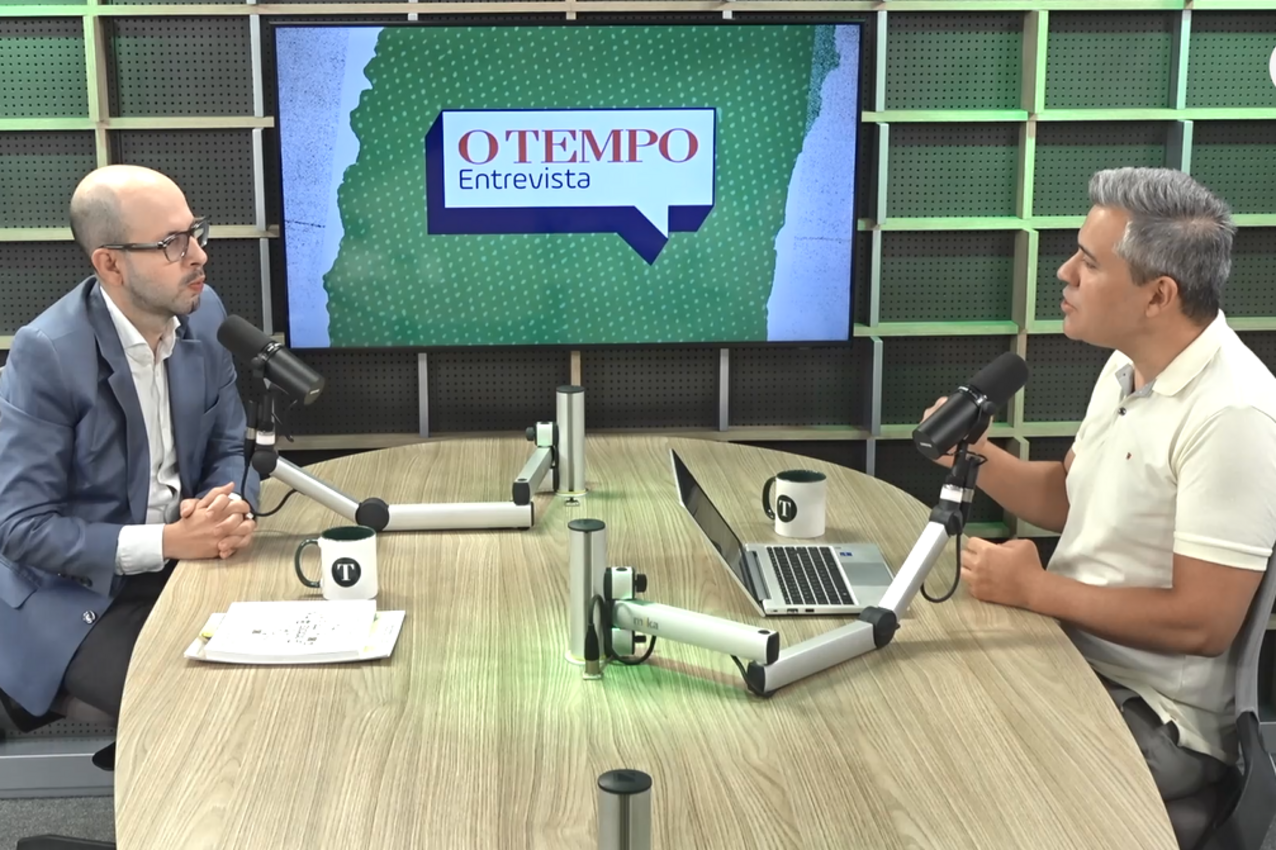 Rodrigo Godoy, CEO da Fundação da Gide, e o jornalista Léo Mendes em O TEMPO Entrevista