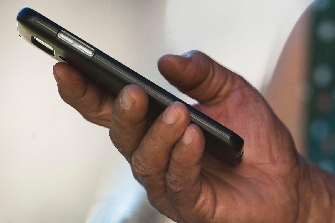celular smartphone