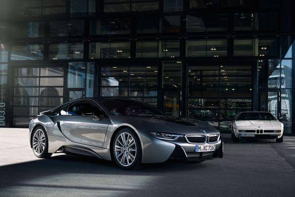 P90385439_lowRes_the-bmw-i8-from-visijpg