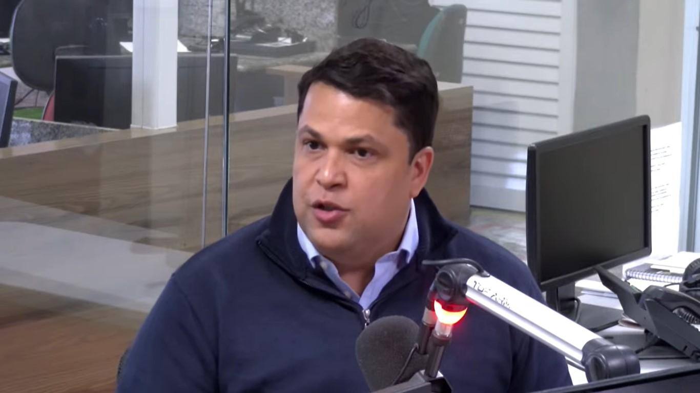 João Vitor Xavier minimiza trajetória política de Kalil