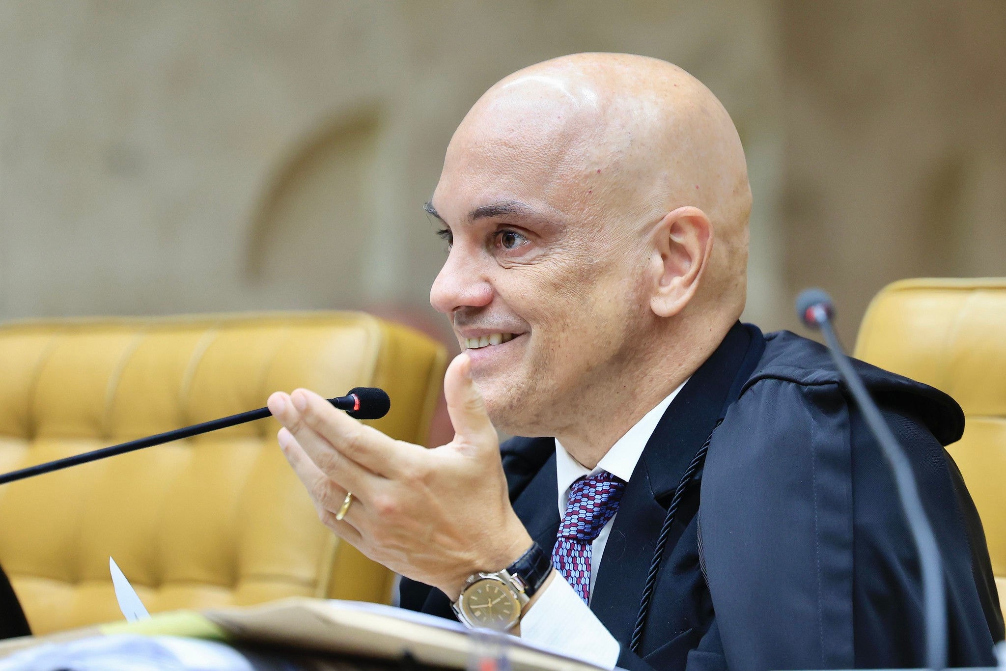 Alexadre de Moraes deverá relatar ação do governo que questiona derrubada do IOF pelo Congresso