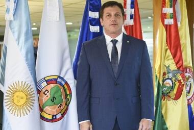 Alejandro Domínguez afirmou que na Conmebol que ele preside, o futebol não é ganho com pedras ou agressões. É ganho pelos jogadores em campo.