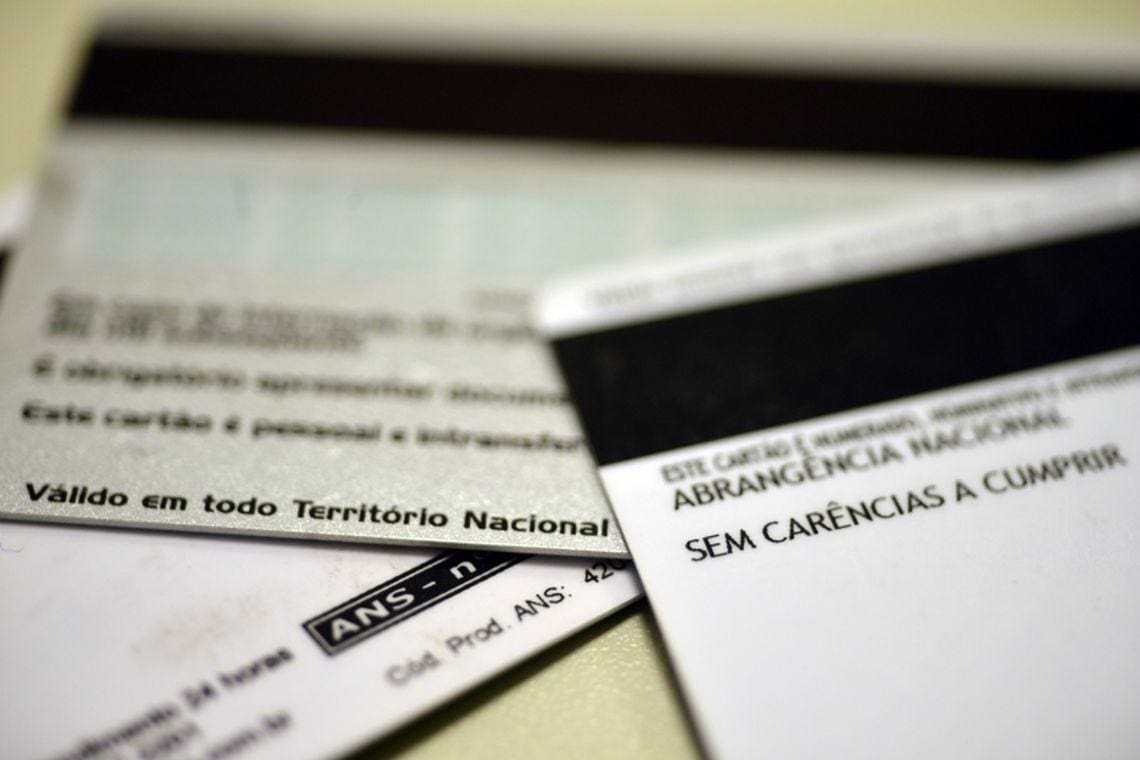 O reajuste de planos coletivos é feito a critério das operadoras