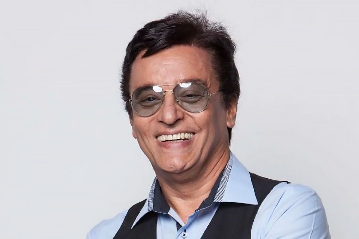 Cerimônia de despedida do cantor, que morreu aos 71 anos, reuniu amigos, fãs e familiares na Asssembleia Legislativa de São Paulo