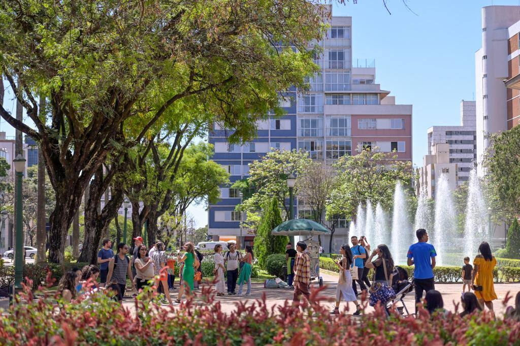  No mesmo horário, a umidade relativa do ar era de 15%