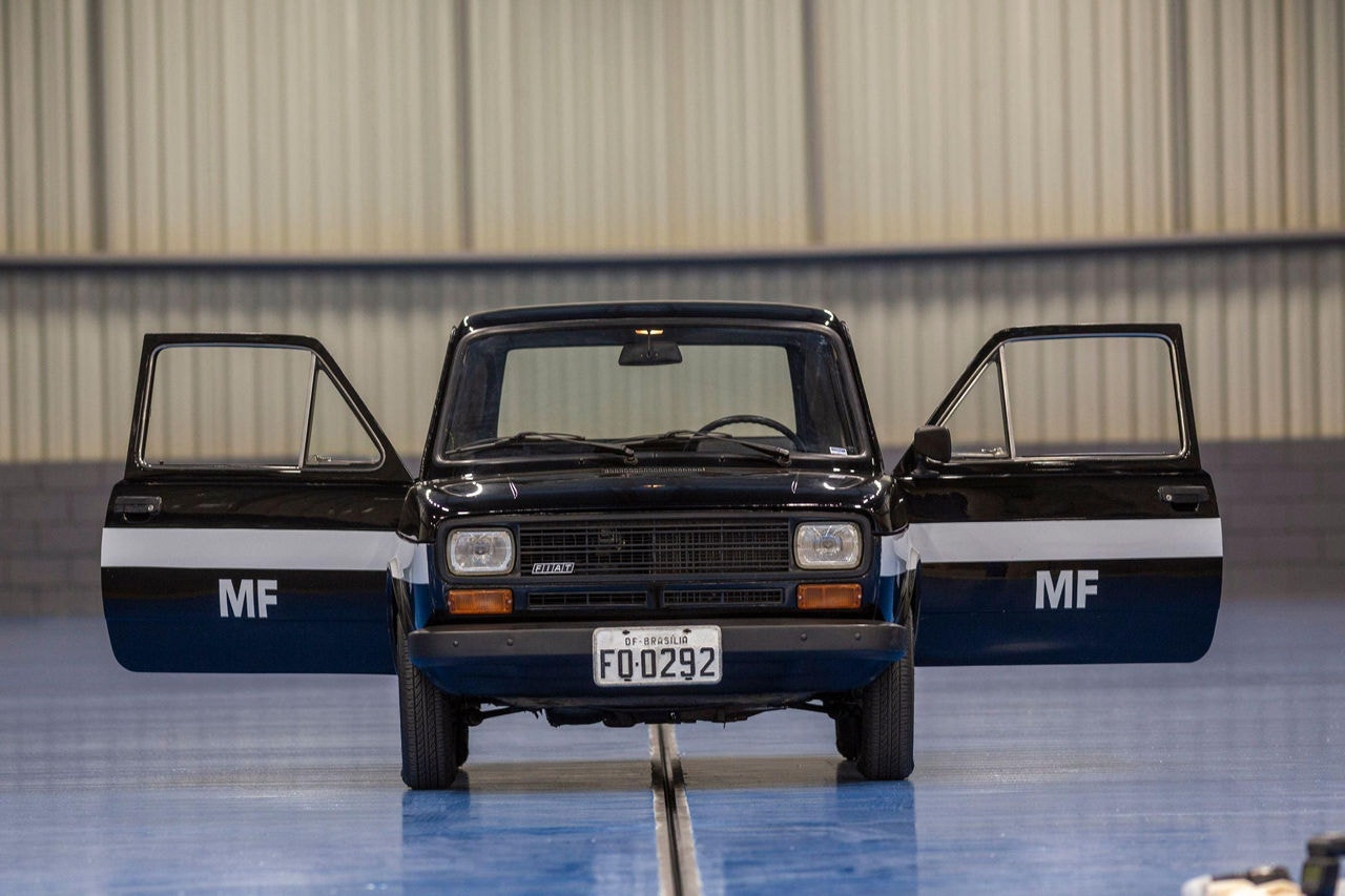 Fiat_147_02jpg