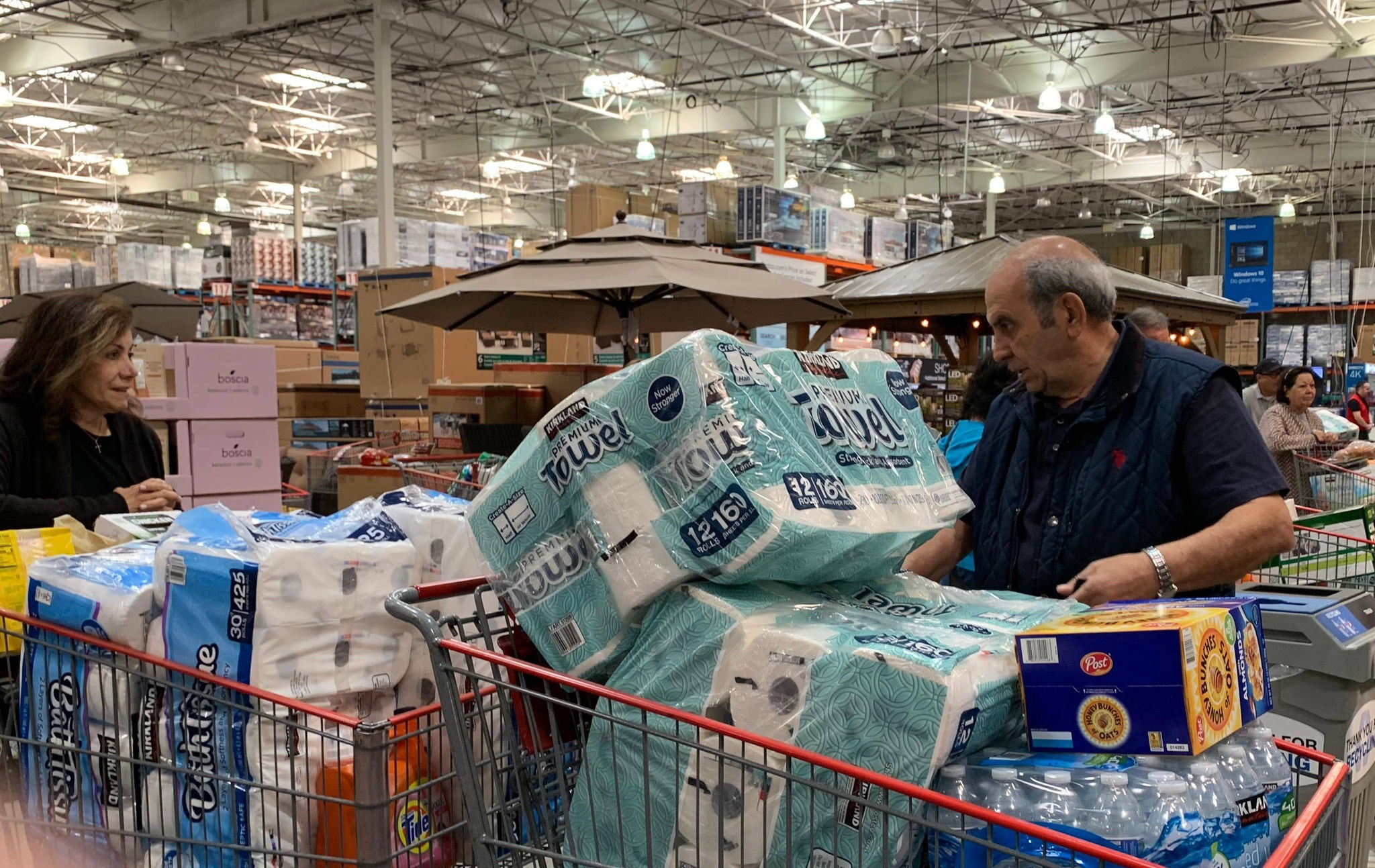 Costco, Los Angeles