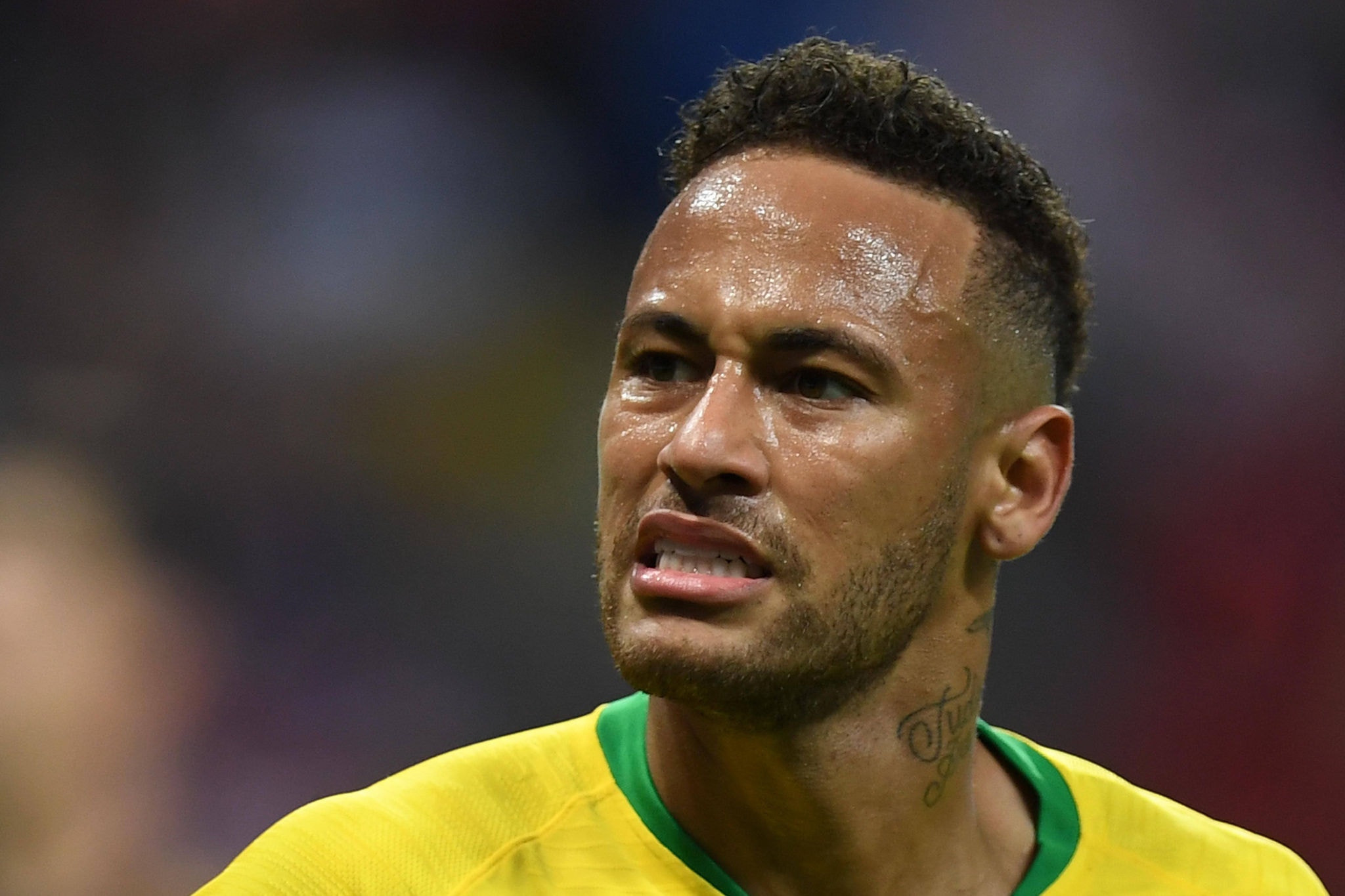 Neymar recebeu críticas do hoje comentarista Casagrande por conta de seu comportamento em campo