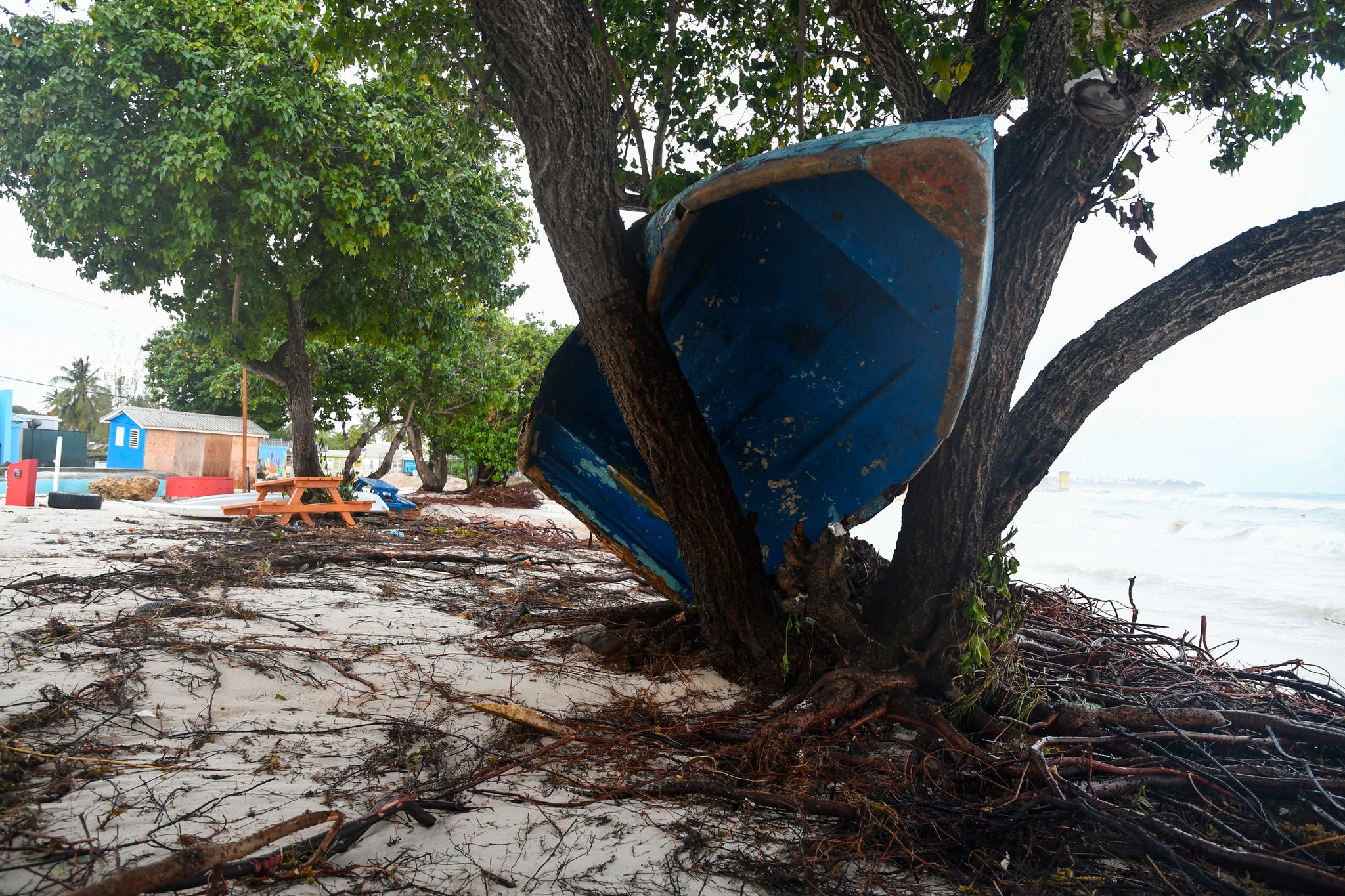 Furacão Beryl causa estragos no Caribe 