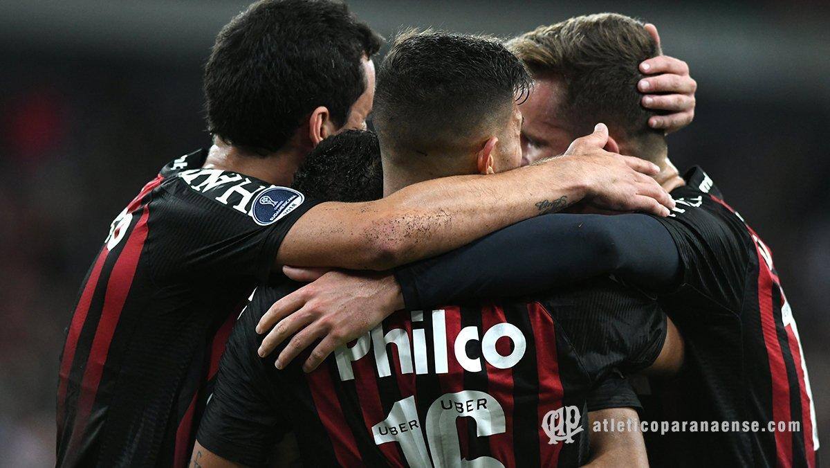 No dia da final da Sul-americana, Atlético-PR provoca Globo com vídeo