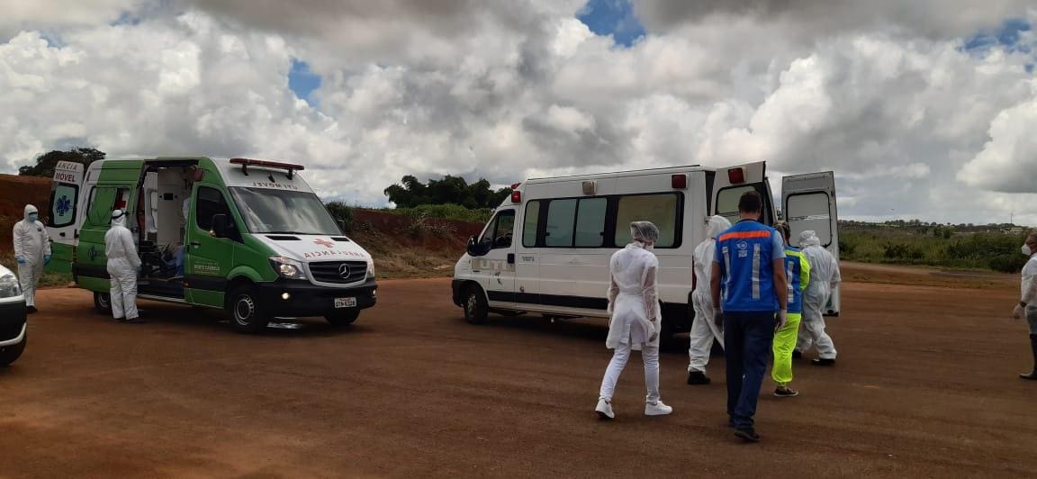 dois pacientes são transferidos de coromandel para belo horizonte
