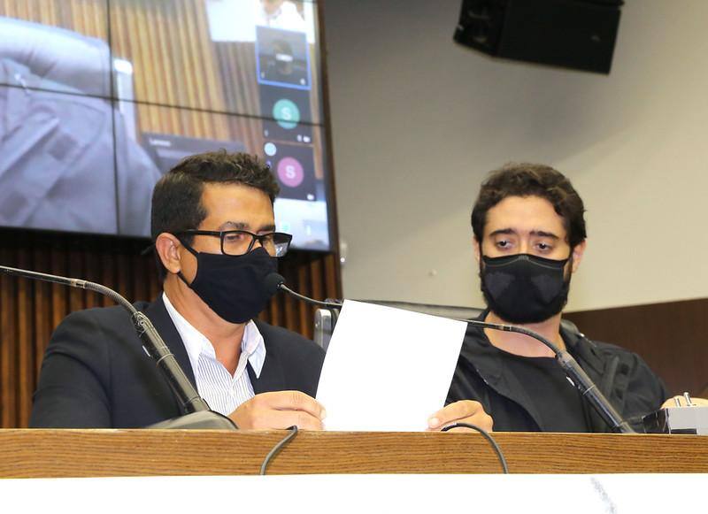 Reinaldo Gomes (MDB) e Gabriel Azevedo (Patriota)