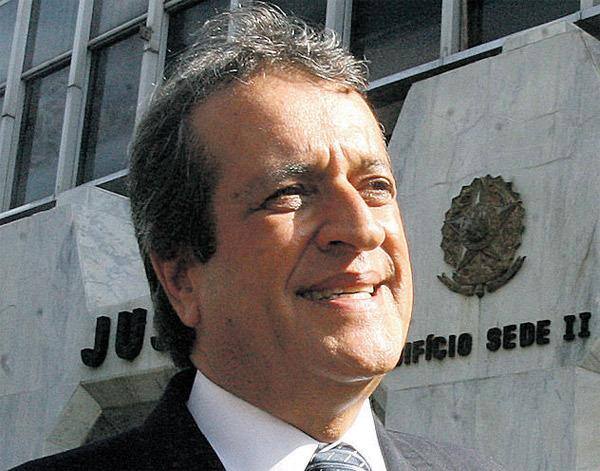 O deputado Valdemar da Costa Neto já esteve envolvido em denúncias de corrupção na época do escândalo dos mensaleiros, em 2005