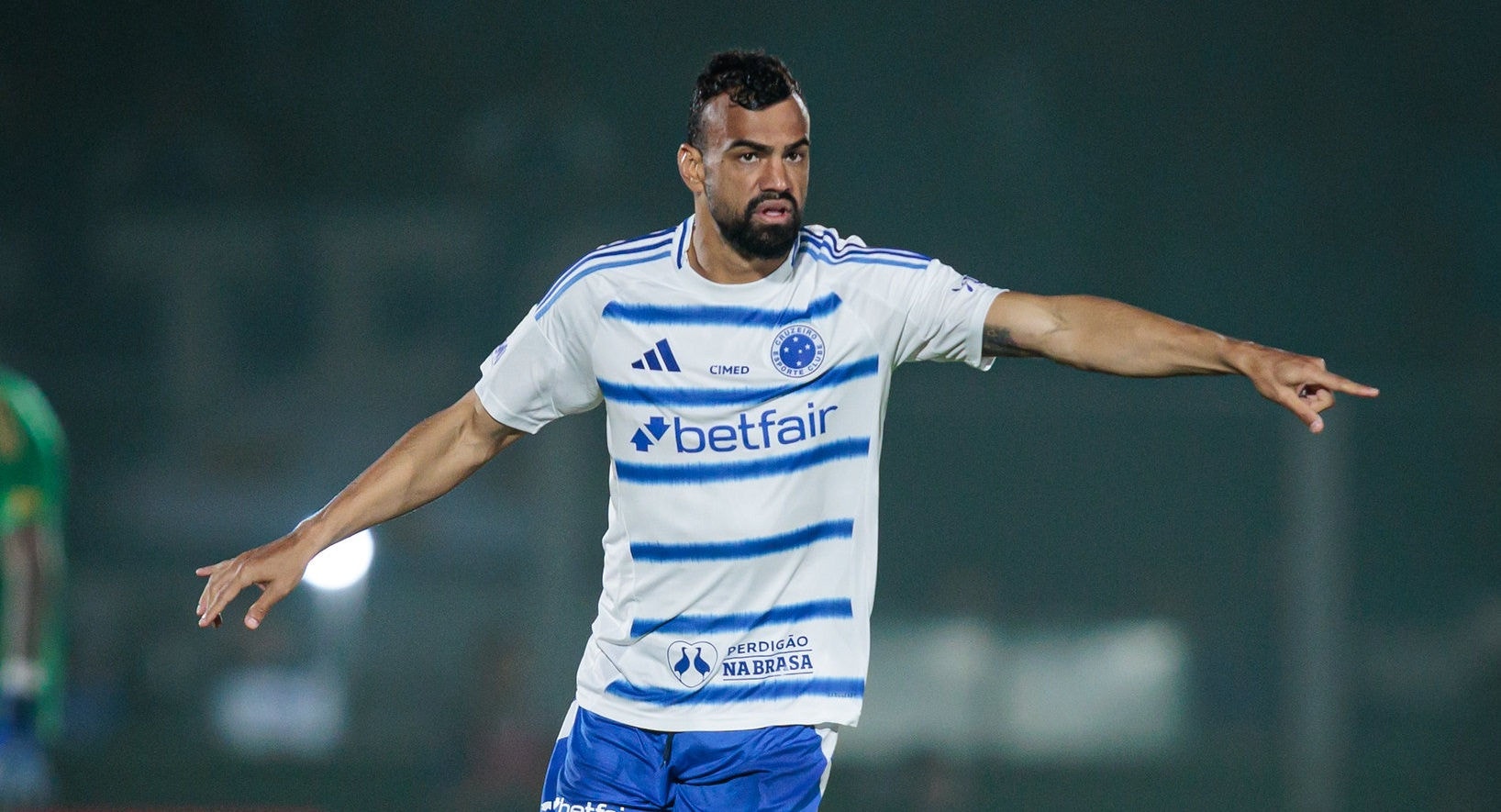 Zagueiro também falou sobre o confronto contra o Atlético