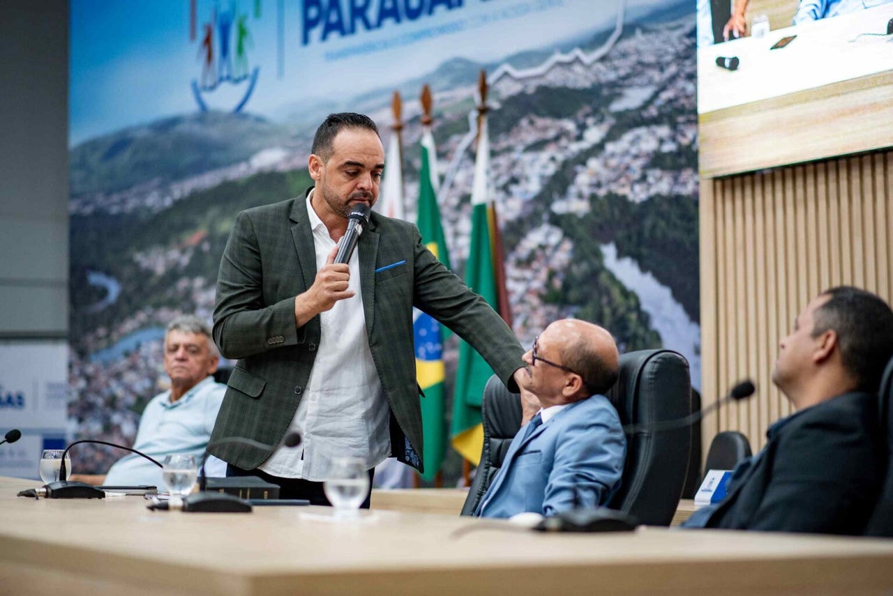  O prefeito de Parauapebas (PA), Aurélio Goiano (Avante), fez declarações durante uma sessão solene realizada na Câmara Municipal em homenagem ao Dia Municipal do Evangélico