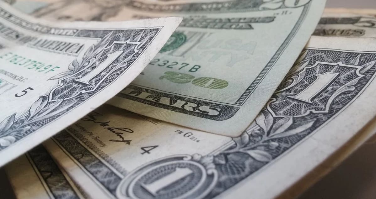 Dólar