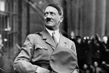 Hitler morreu em 1945