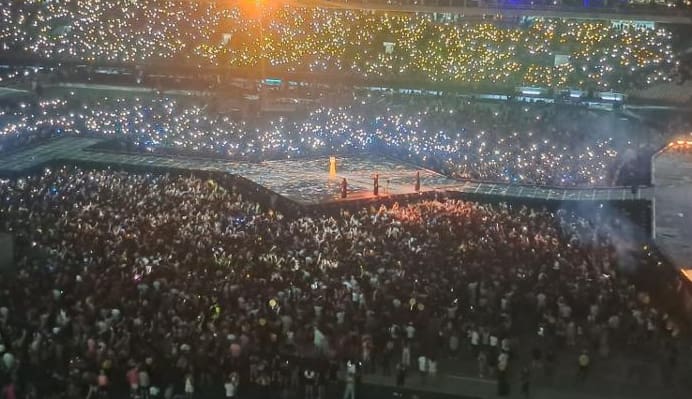 Após adiamento, show de Taylor Swift no Rio tem espaços vazios na pista premium