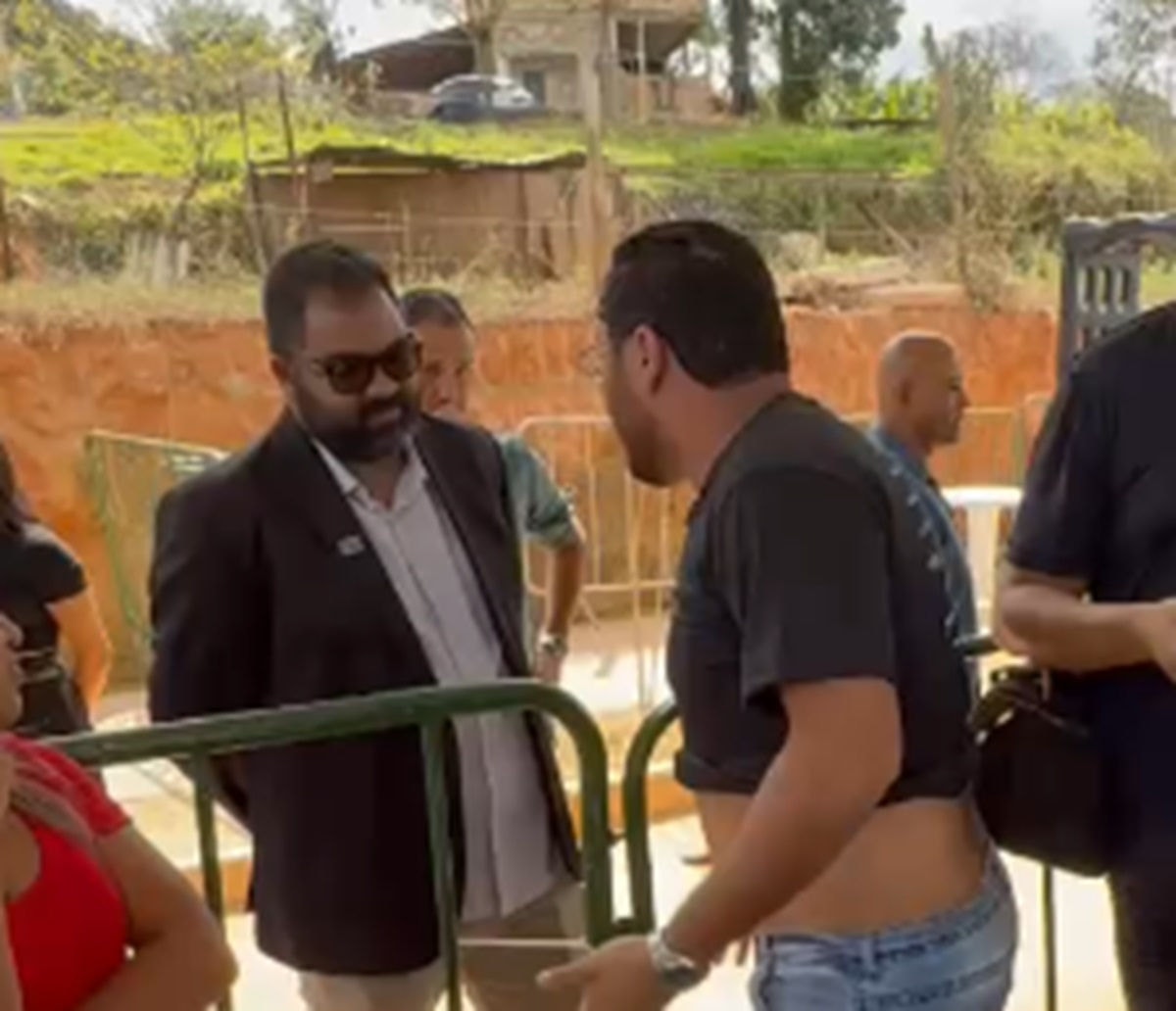 Vereador de Contagem é barrado em evento com Lula (PT), em Contagem
