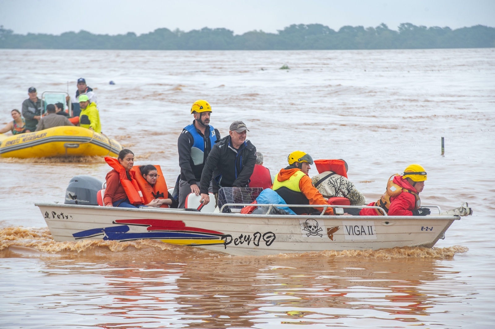 Lago Guaíba registra cheia histórica