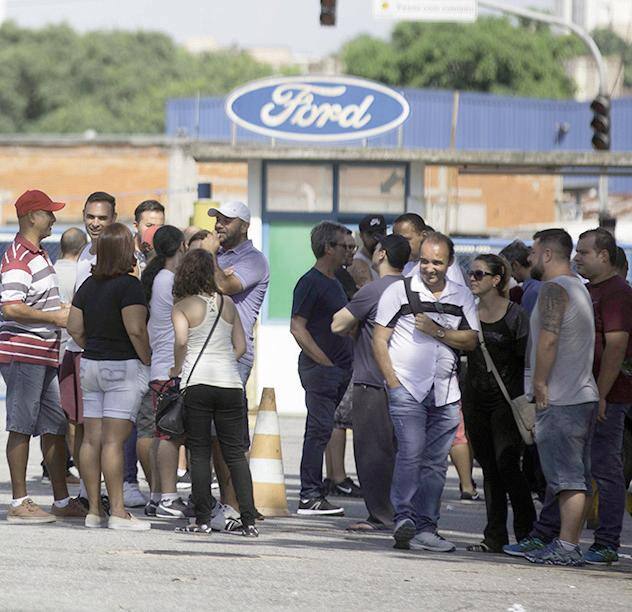 Movimentação de funcionários na fábrica da Ford em São Bernardo do Campo; empresa norte-americana anunciou, em fevereiro, fechamento da unidade que será controlada pela Caoa