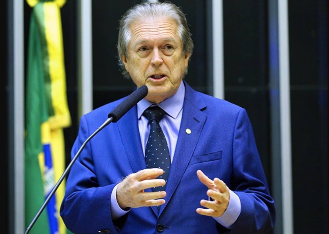 Luciano Bivar