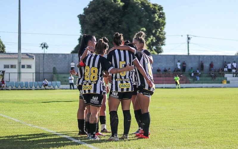 Sereias da Vila entram na reta final do Campeonato Brasileiro A2 em busca do Acesso. (Foto: Reinaldo Campos/ Santos FC)