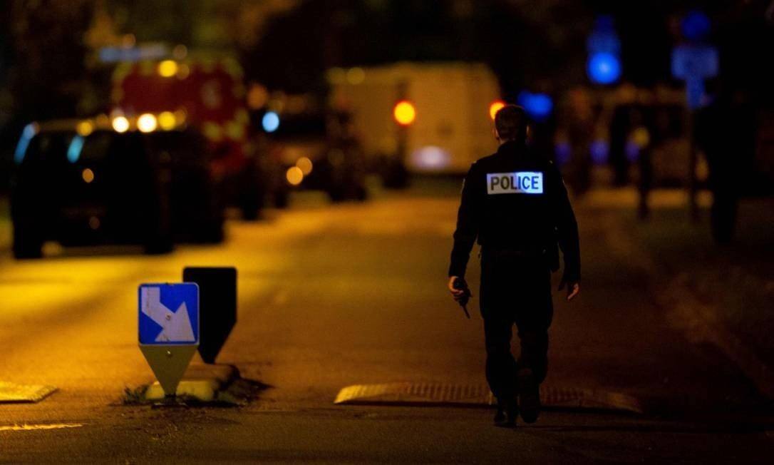 Crime aconteceu em Conflans Saint-Honorine, a cerca de 50 km ao noroeste de Paris