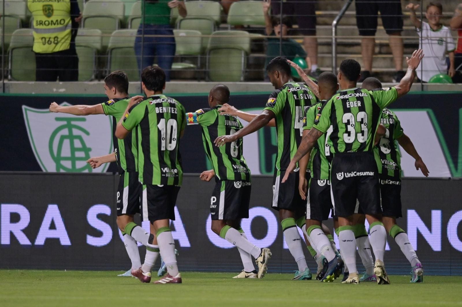 Alê marcou o segundo gol do América na vitória de 2 a 0 contra o Novorizontino em casa