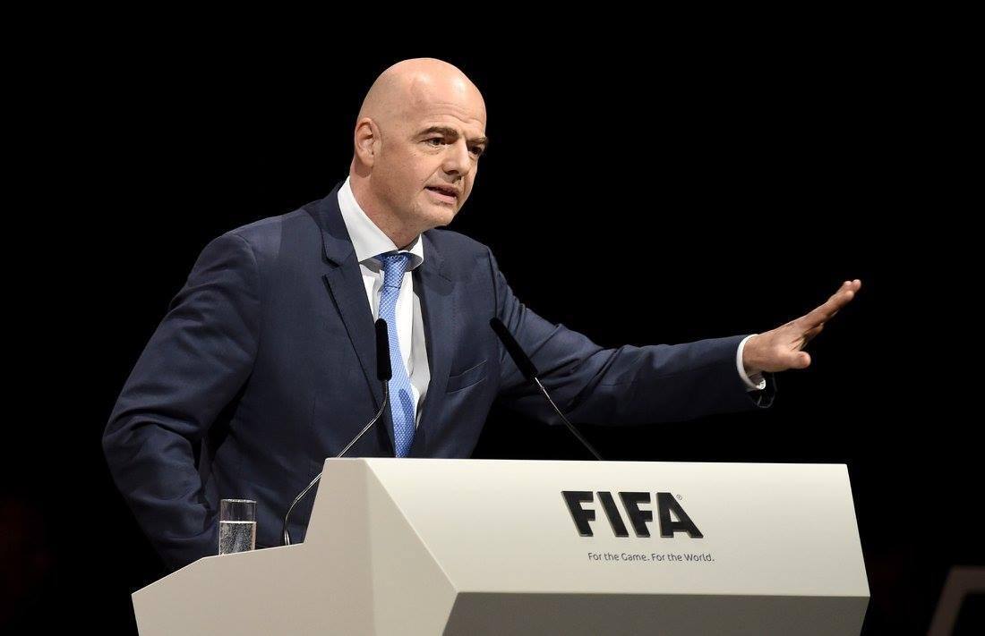 Gianni Infantino, presidente da Fifa, tratou as novas medidas como um 'marco importante' no futebol feminino