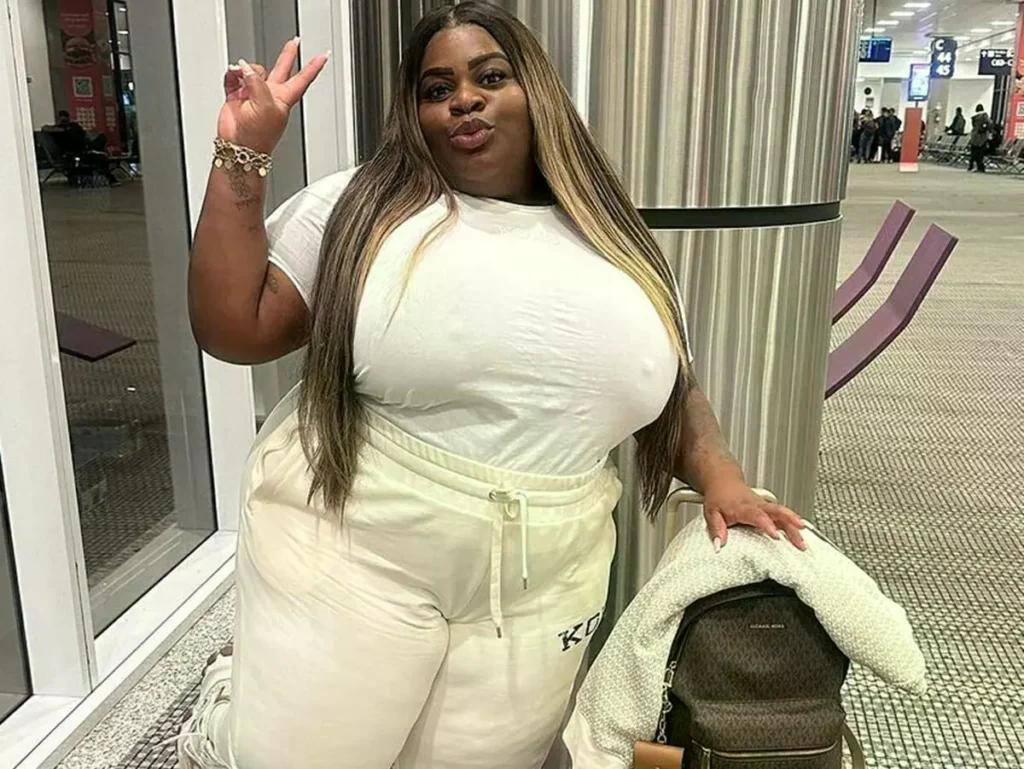 Jojo Todynho celebra novo peso ao surgir com calça larga: “Toda amarrada”