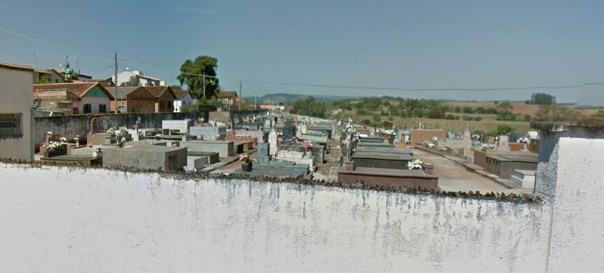 Cemitério municipal de Cambuquira