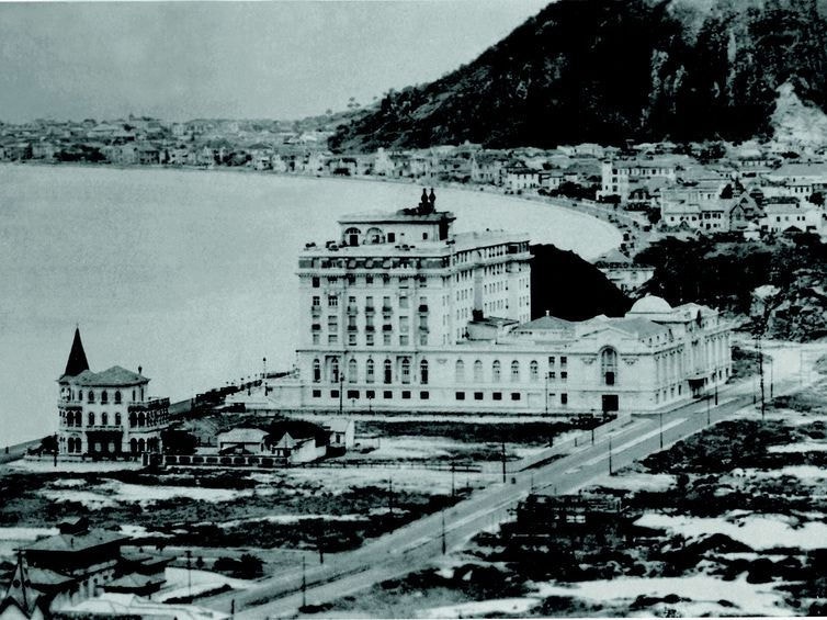 Hotel Copacabana Palace foi inaugurado em 1923