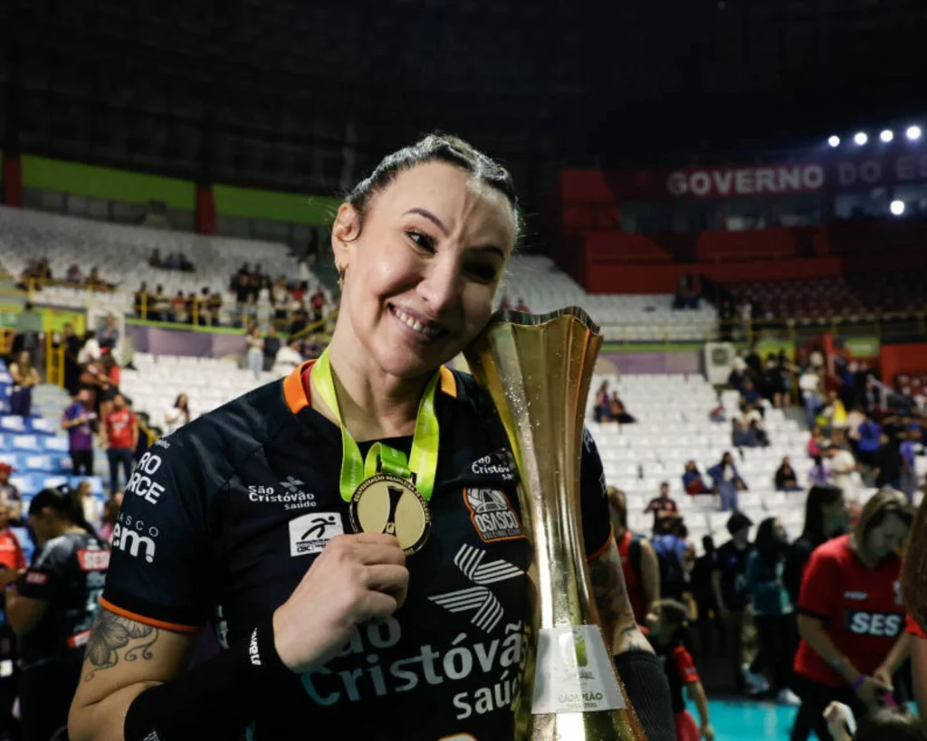 Tiffany, do Osasco, atual campeão da Superliga feminina de vôlei