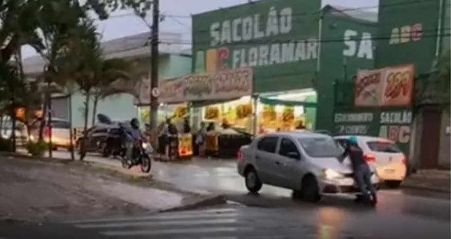 Motorista foi arrastado ao tentar impedir que o motorista envolvido no acidente fugisse do local