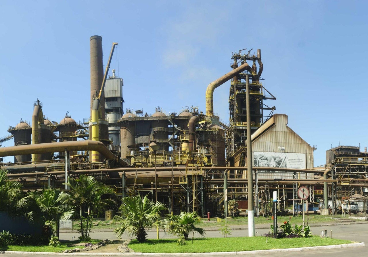 Alto-forno 1 fica na Usina de Ipatinga e tem capacidade para produzir cerca de 600 mil toneladas de ferro gusa por ano