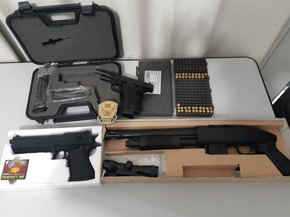 Armas e munições